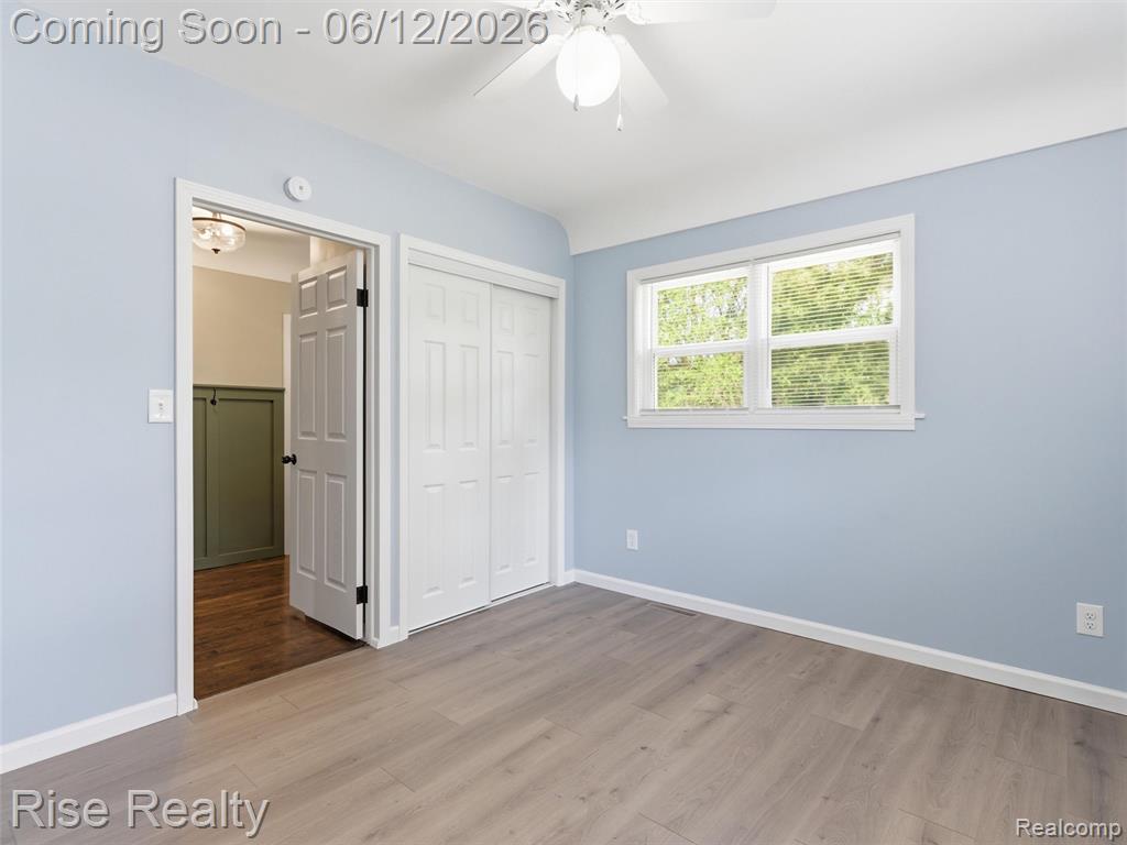 2449 North Genesee Road Burton, MI 48509 - Photo 15 of 40