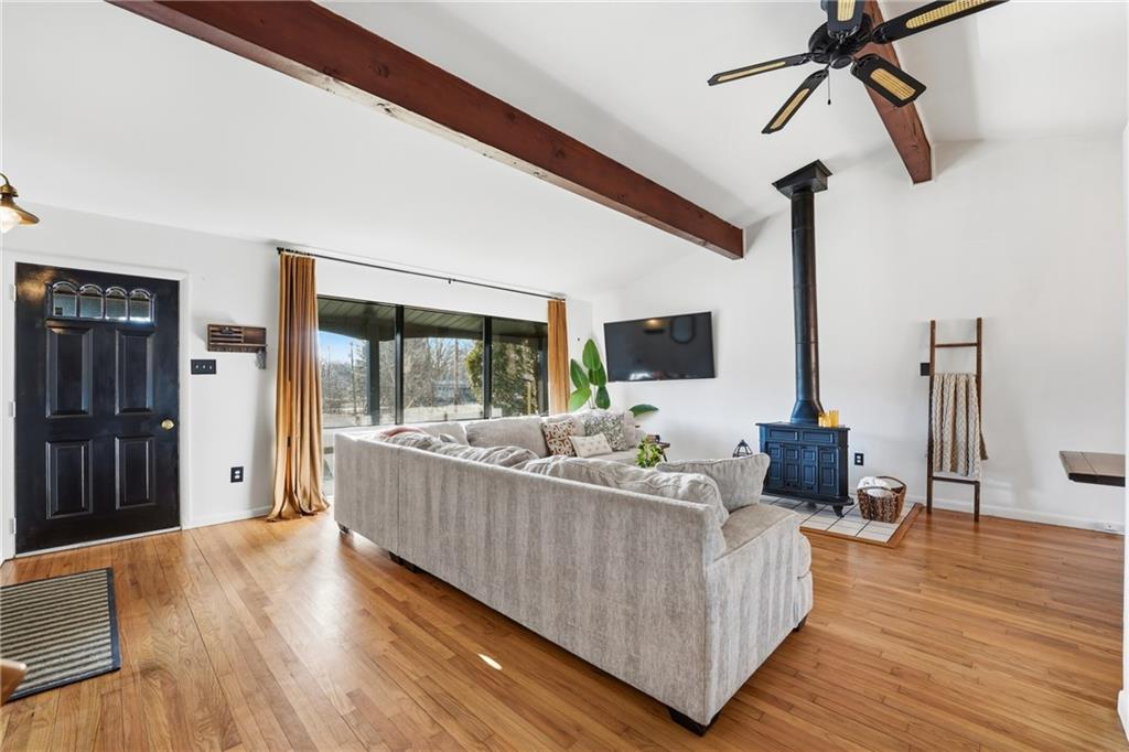 2878 Old Plank Road New Castle, PA 16105 - Photo 3 of 11