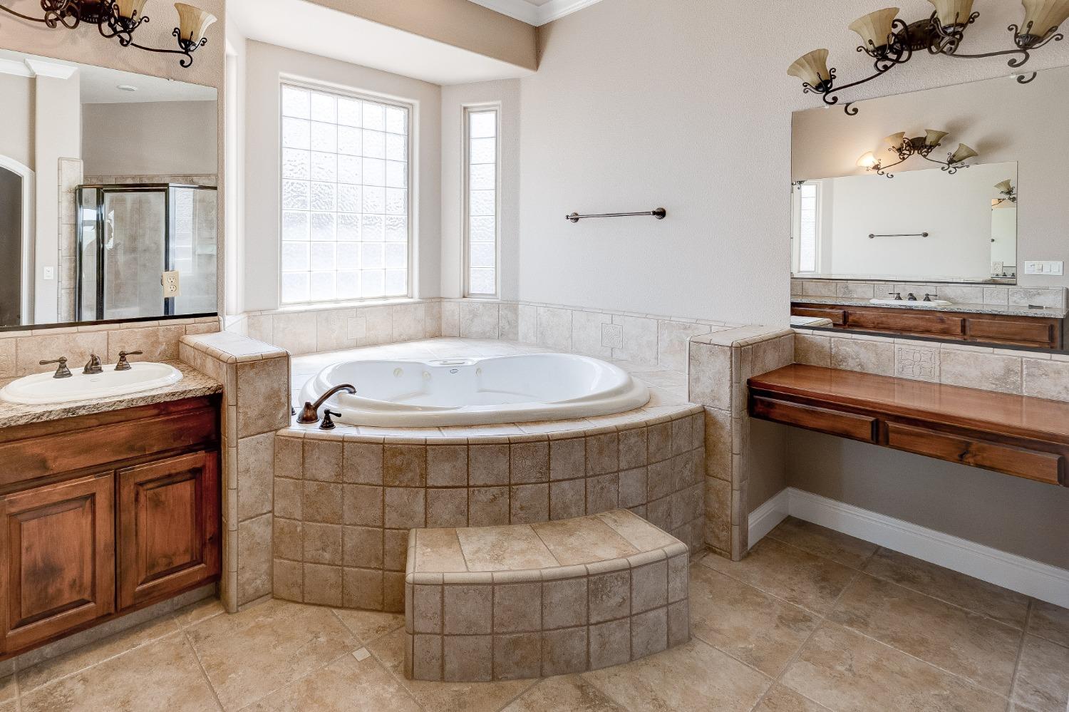13065 Ridgewood Way Chowchilla, CA 93610 - Photo 8 of 10 Gallery Image 8