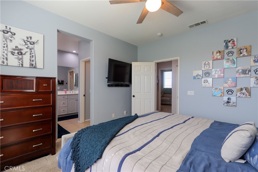 47 Aliso Ridge Loop Mission Viejo, CA 92691 - Photo 24 of 49 Master bedroom
