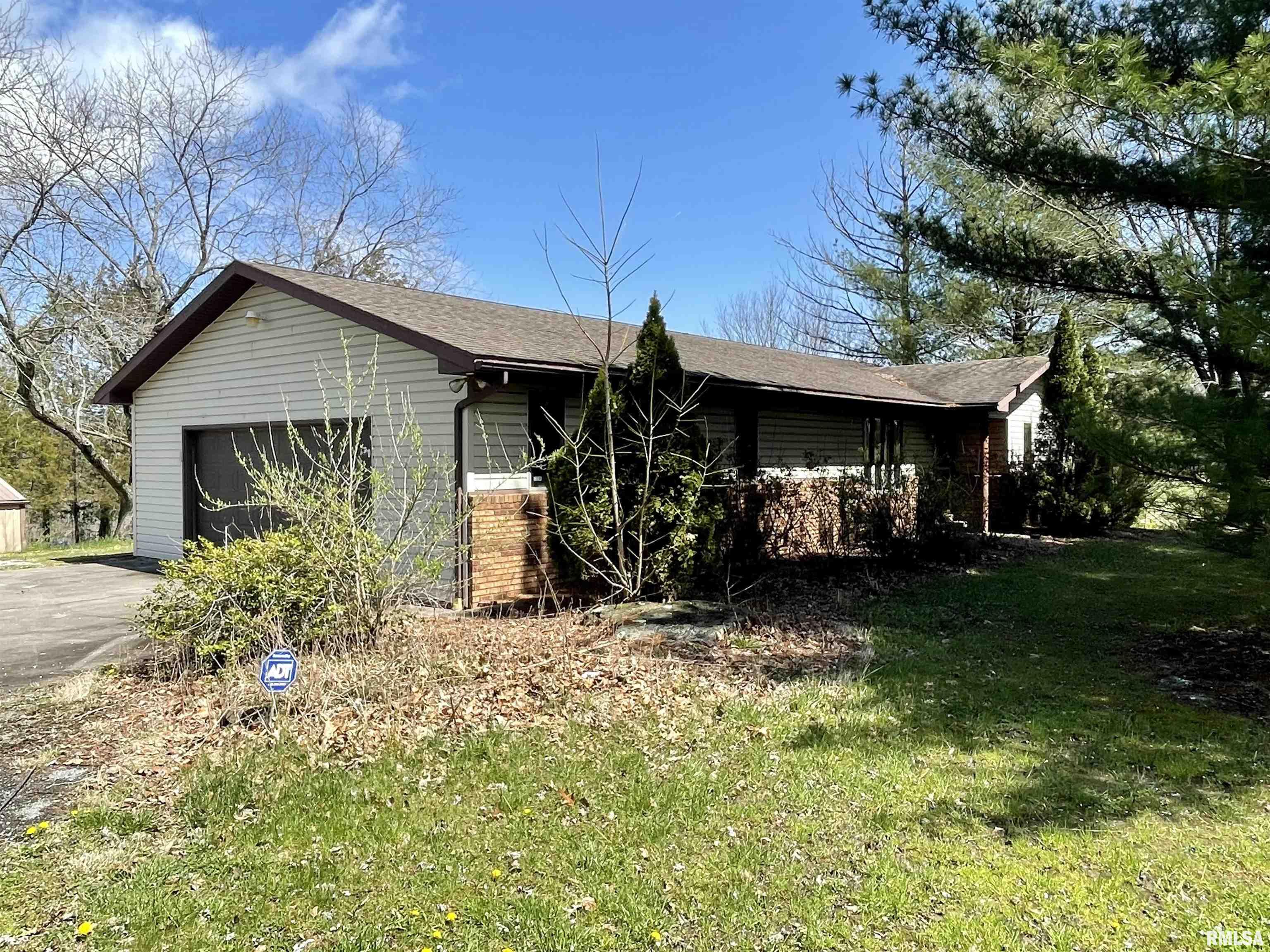 505 Vines Road Cobden, IL 62920 - Photo 1 of 24 Gallery Image 1
