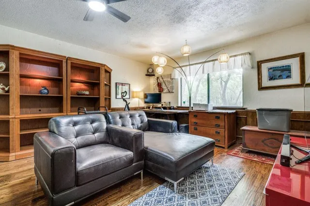 $725,000 | 677 Farm To Market Road 3356, Van Alstyne, TX 75495