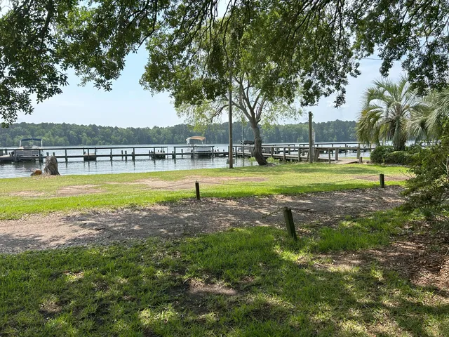 $255,000 | 1062 Mcwhite Lane, Summerton, SC 29148