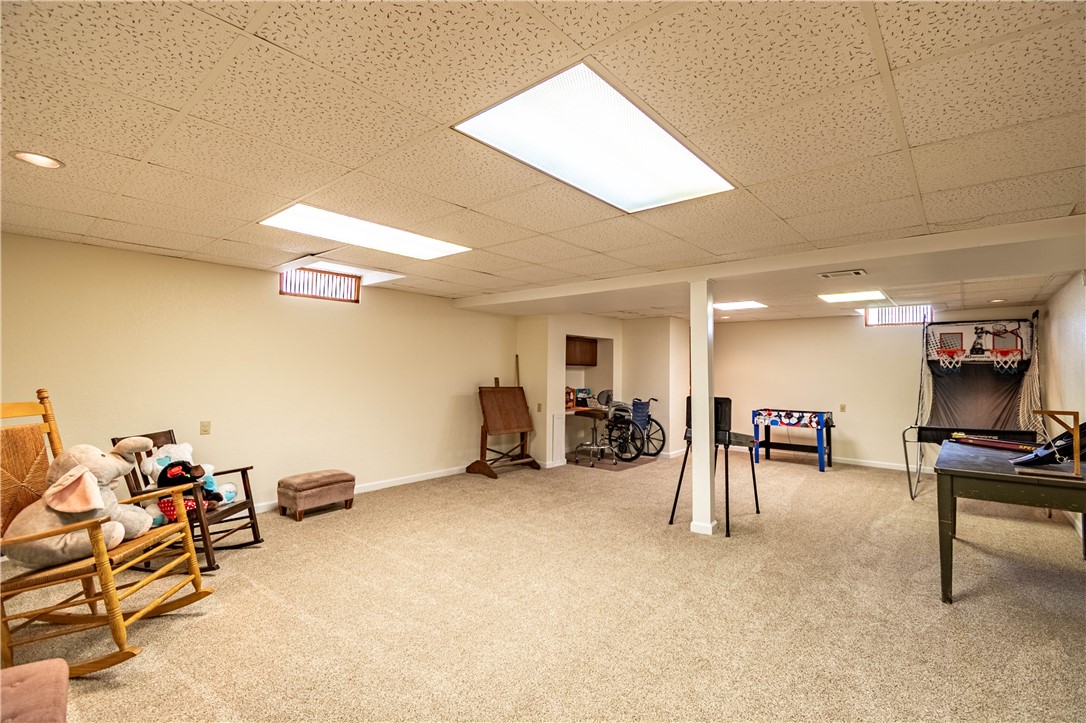 2121 Barding Avenue Decatur, IL 62526 - Photo 18 of 28 a view of a room with gym equipment