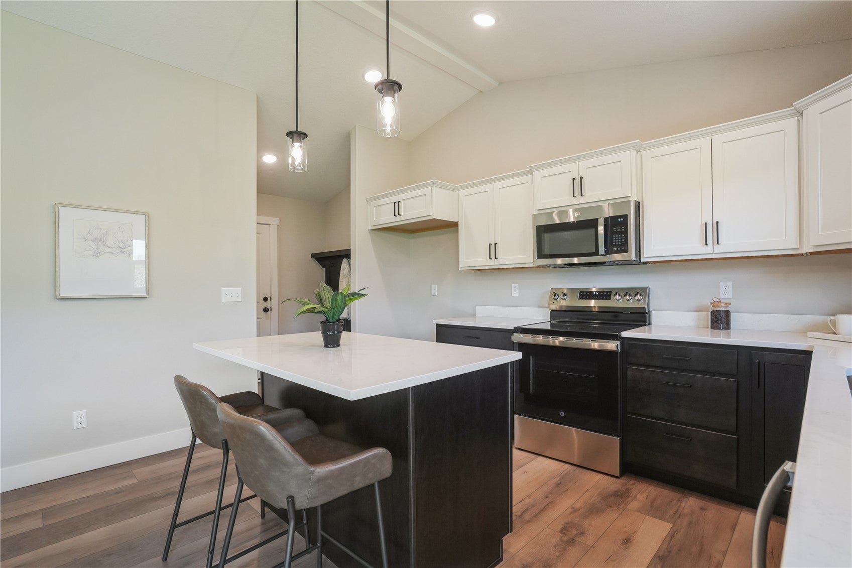 1820 Shady Grove Road Southwest Cedar Rapids, IA 52404 - Photo 10 of 22 Gallery Image 10