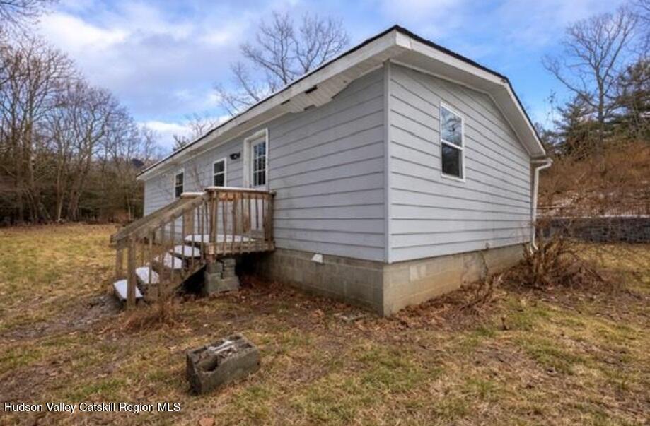 51 Stone Jug Road Craryville, NY 12521 - Photo 2 of 10 Back