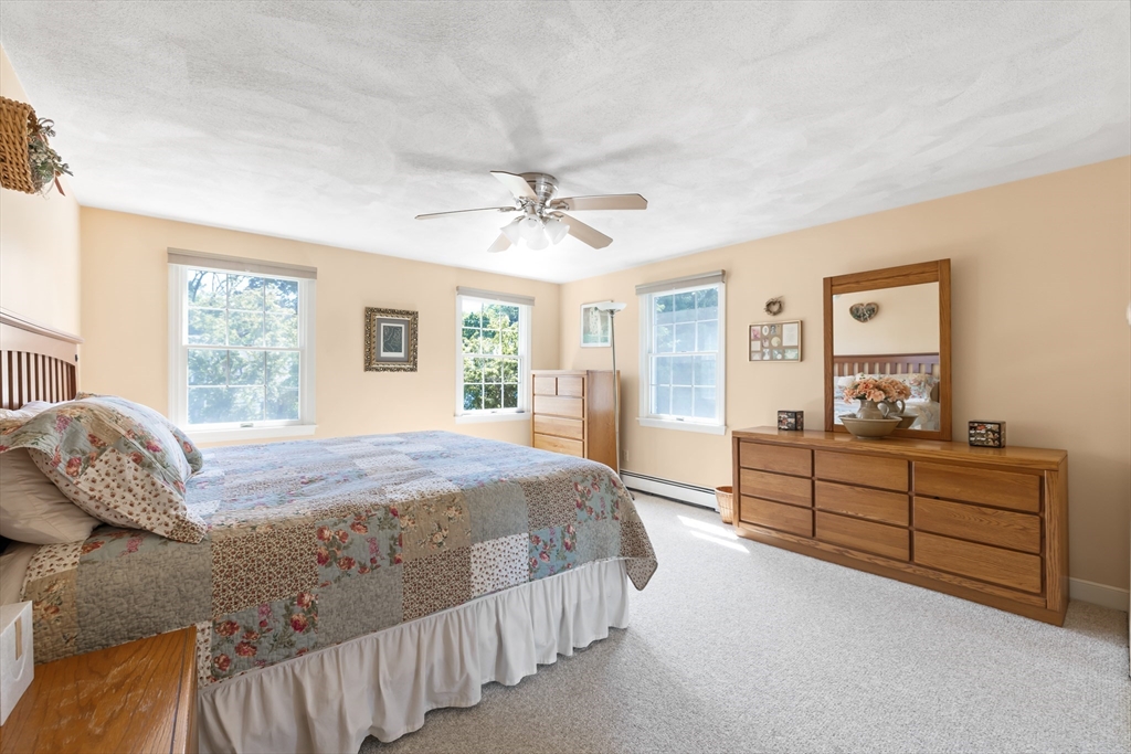 42 Hawthorn Avenue Needham, MA 02492 - Photo 15 of 26