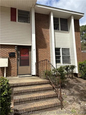 $1,575 | 571 Winding Creek Road, Unit F, Fayetteville, NC 28305
