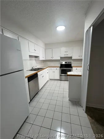 $1,575 | 571 Winding Creek Road, Unit F, Fayetteville, NC 28305