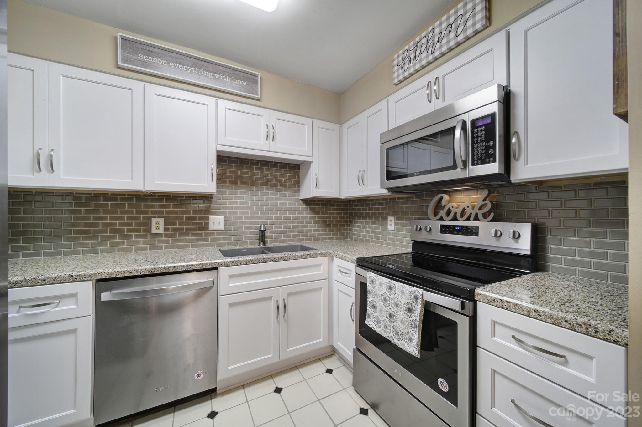 3720 Park Road, Unit P Charlotte, NC 28209 - Photo 7 of 23 Gallery Image 7