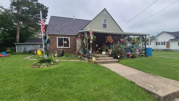 $239,900 | 811 South Main Street, Dunkirk, IN 47336