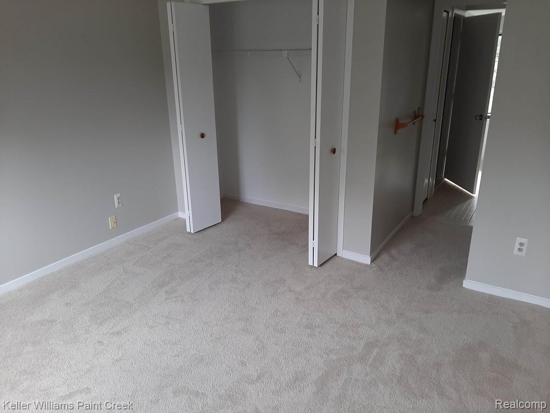 573 Victoria Court Rochester, MI 48307 - Photo 12 of 24 Bedroom3.jpg