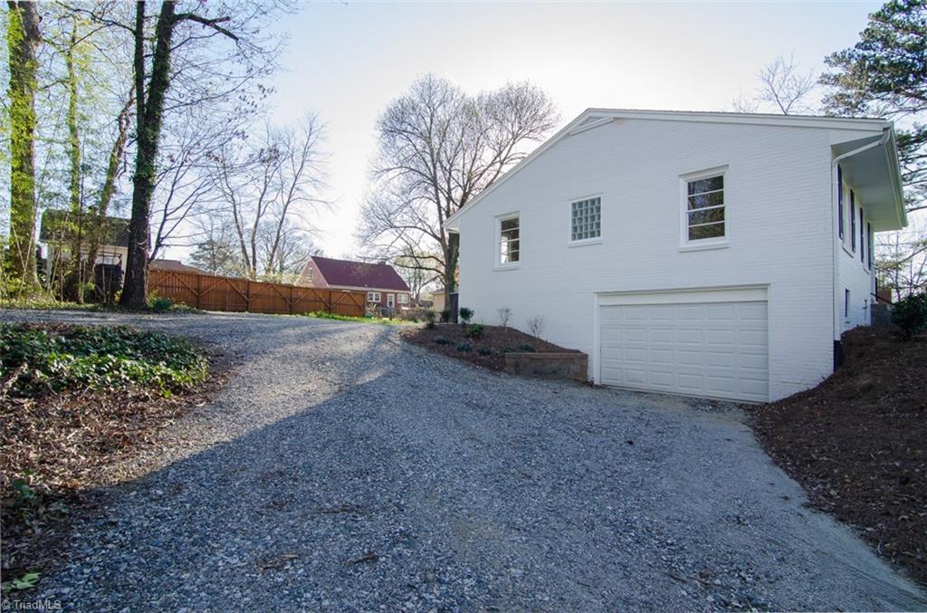 631 Rockspring Road High Point, NC 27262 - Photo 22 of 26 Gallery Image 22