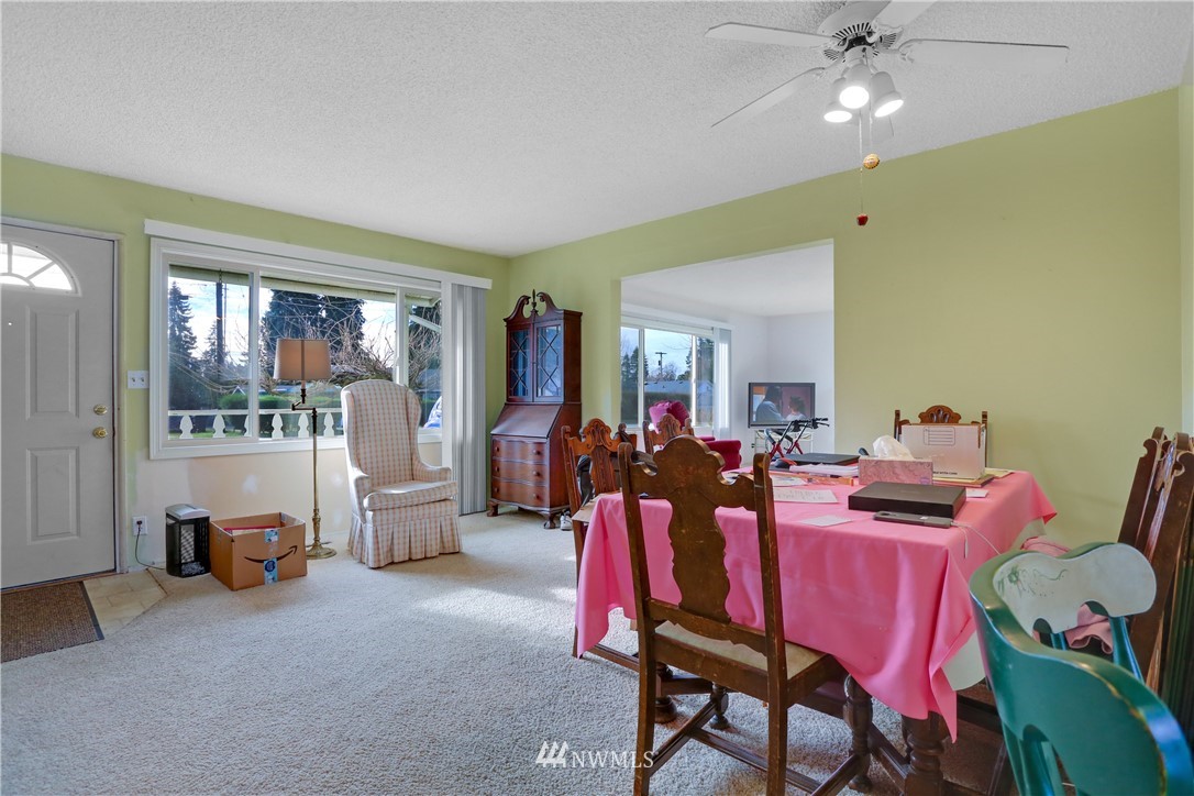 3918 Northeast 23rd Place Renton, WA 98056 - Photo 6 of 21