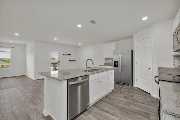 $2,150 | 5557 Galahad Trail, Milton, FL 32583