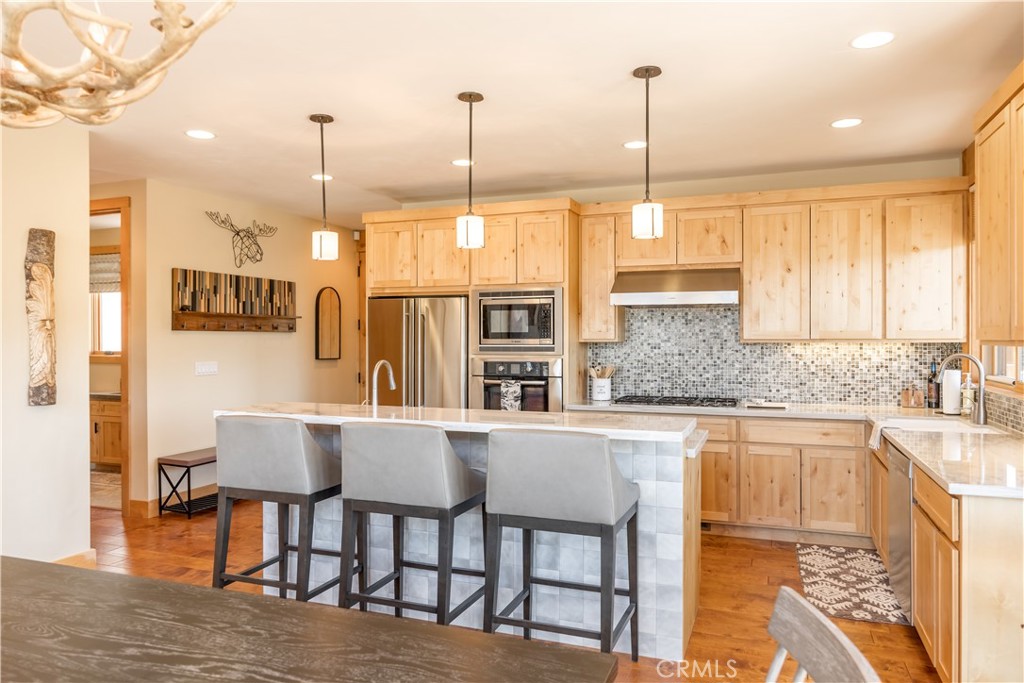 650 Lintner Road Big Bear Lake, CA 92315 - Photo 11 of 28