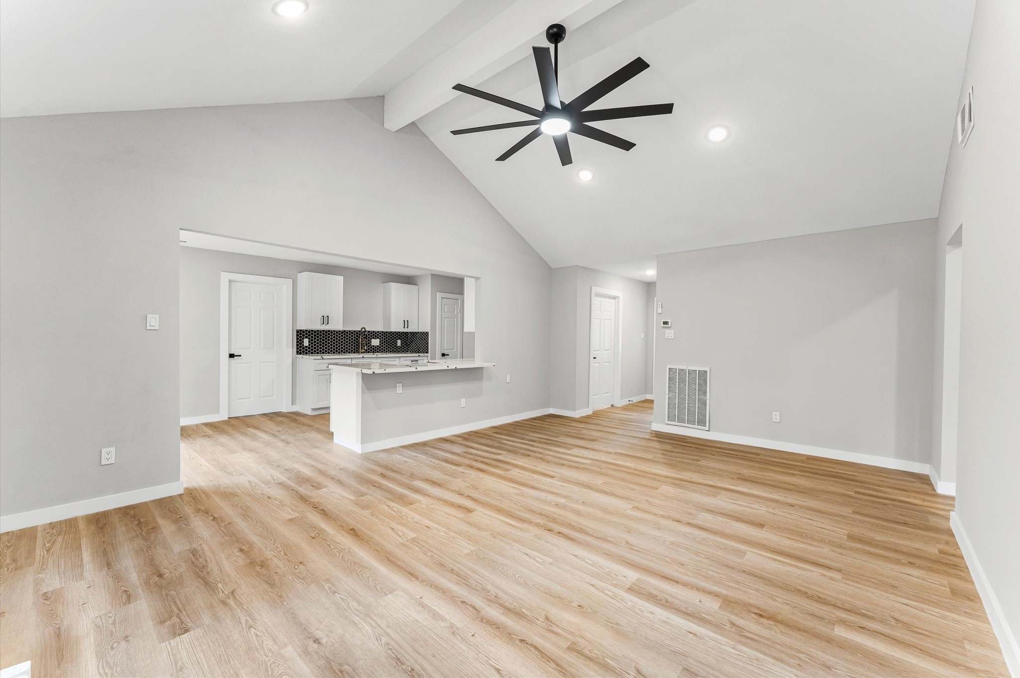 30 North Drifting Leaf Court Spring, TX 77380 - Photo 12 of 42