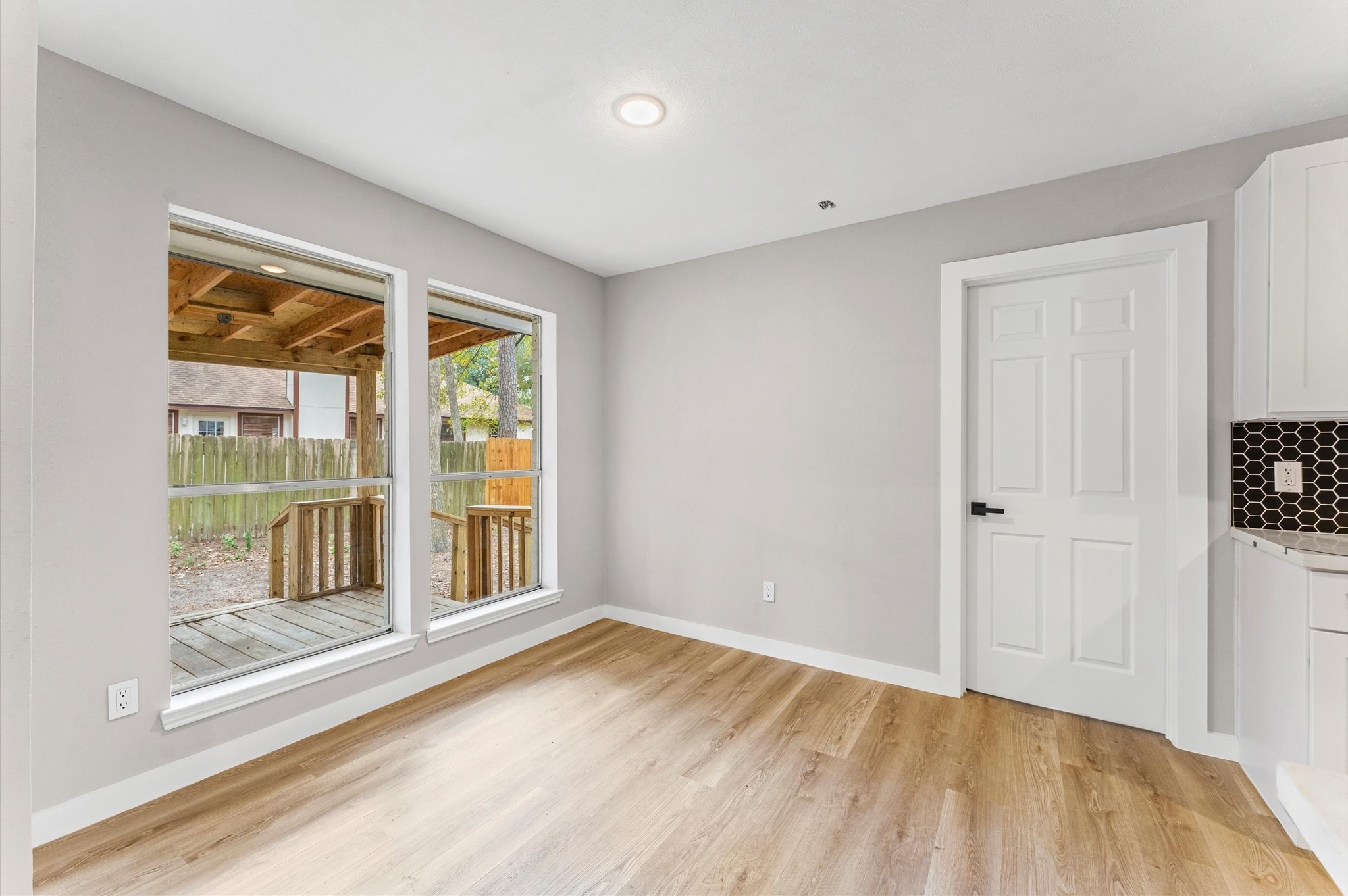 30 North Drifting Leaf Court Spring, TX 77380 - Photo 15 of 42