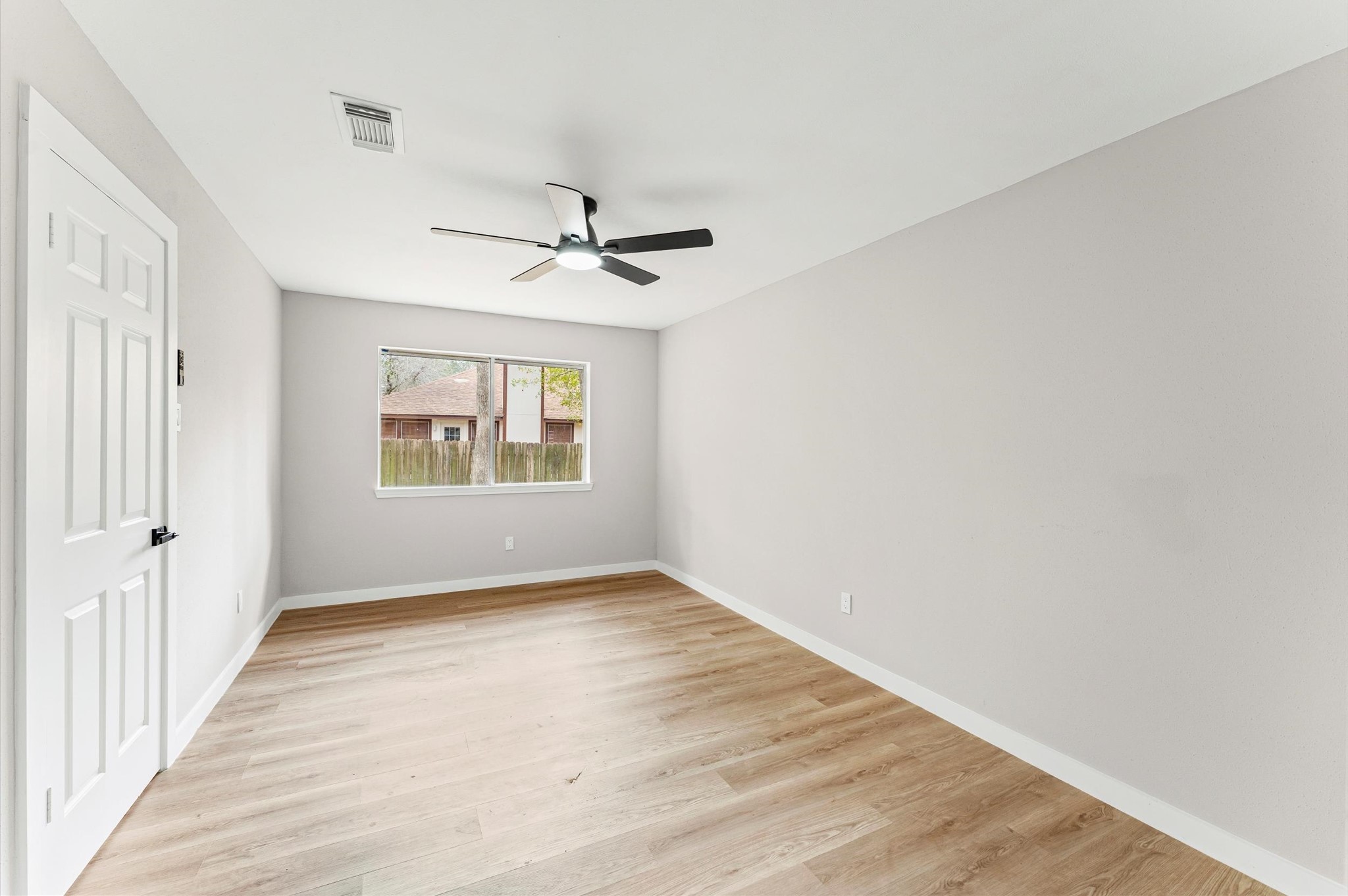 30 North Drifting Leaf Court Spring, TX 77380 - Photo 23 of 42