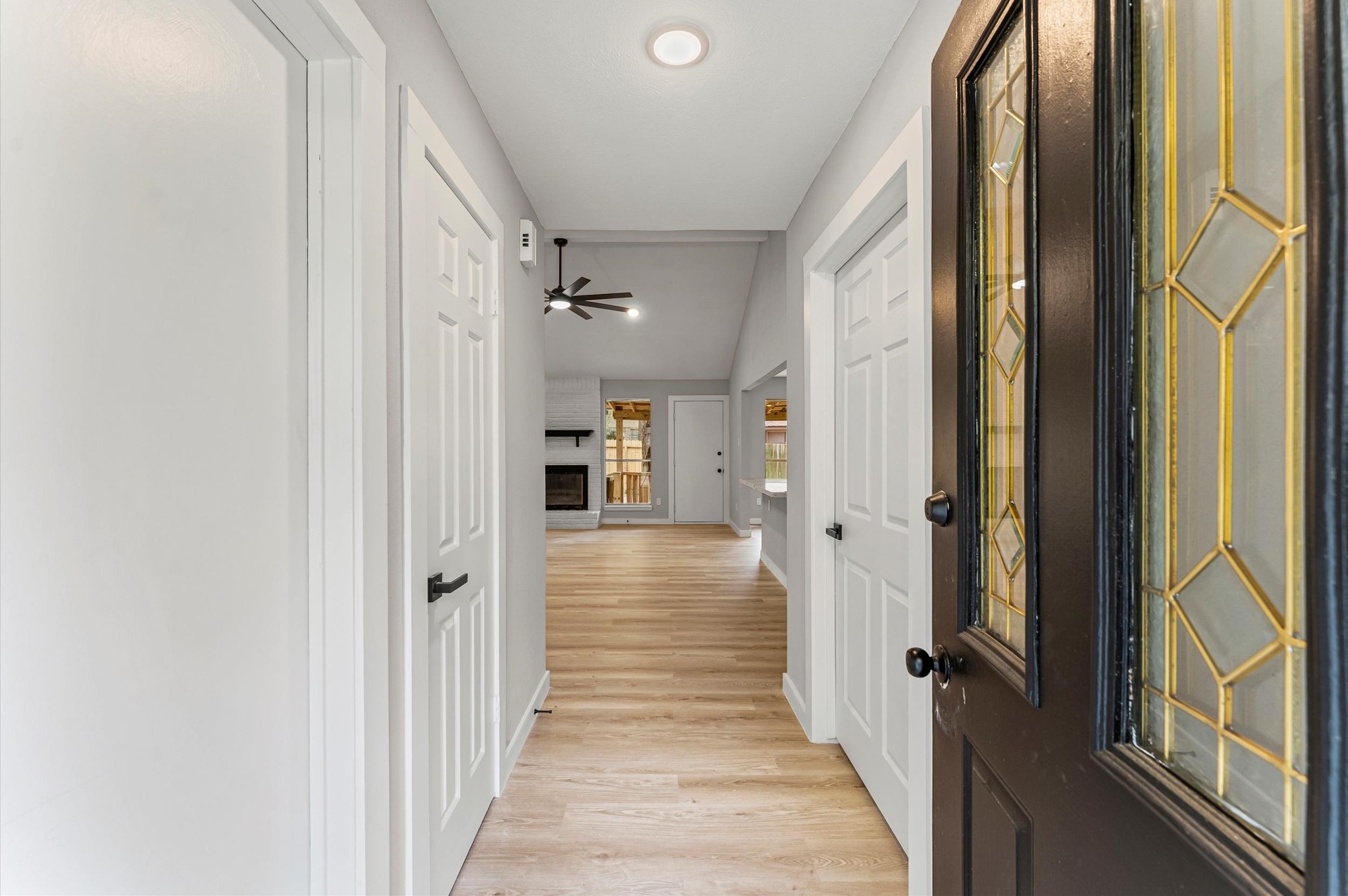 30 North Drifting Leaf Court Spring, TX 77380 - Photo 4 of 42