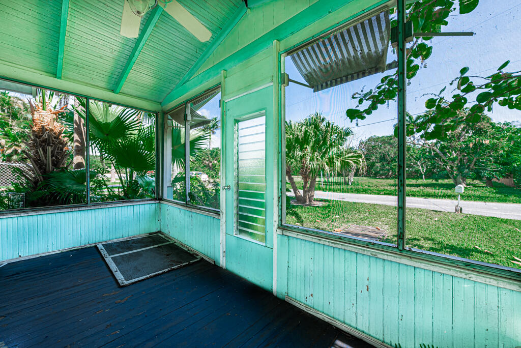 626 Potter Road Boynton Beach, FL 33435 - Photo 23 of 27 Screened porch