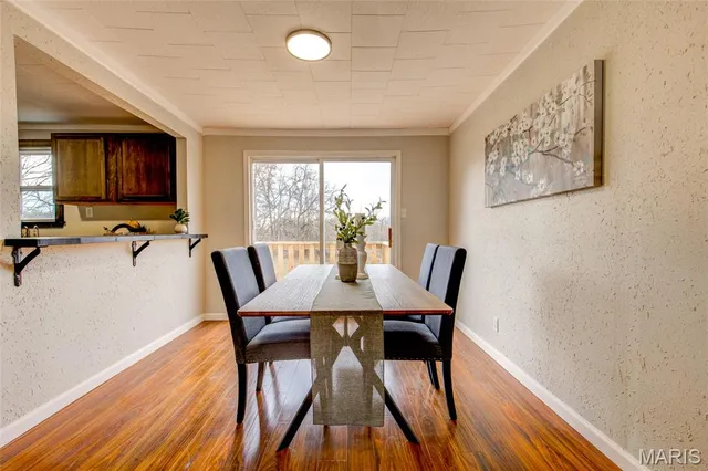 $168,900 | 255 Tanoak Avenue, Shipman, IL 62685