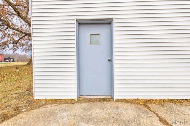 $168,900 | 255 Tanoak Avenue, Shipman, IL 62685