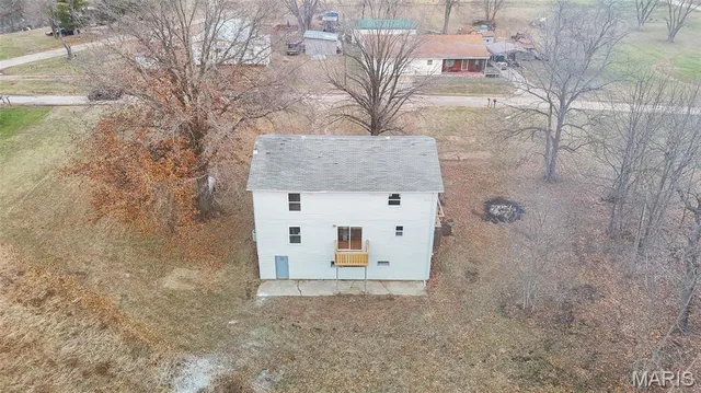 $168,900 | 255 Tanoak Avenue, Shipman, IL 62685