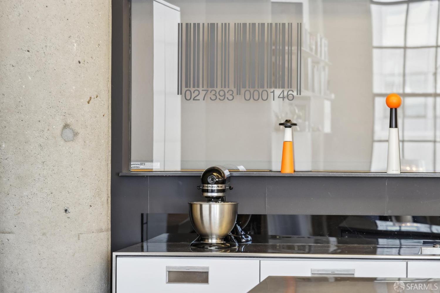 461 2nd Street, Unit 558T San Francisco, CA 94107 - Photo 18 of 37 a kitchen with a stove and a white cabinet