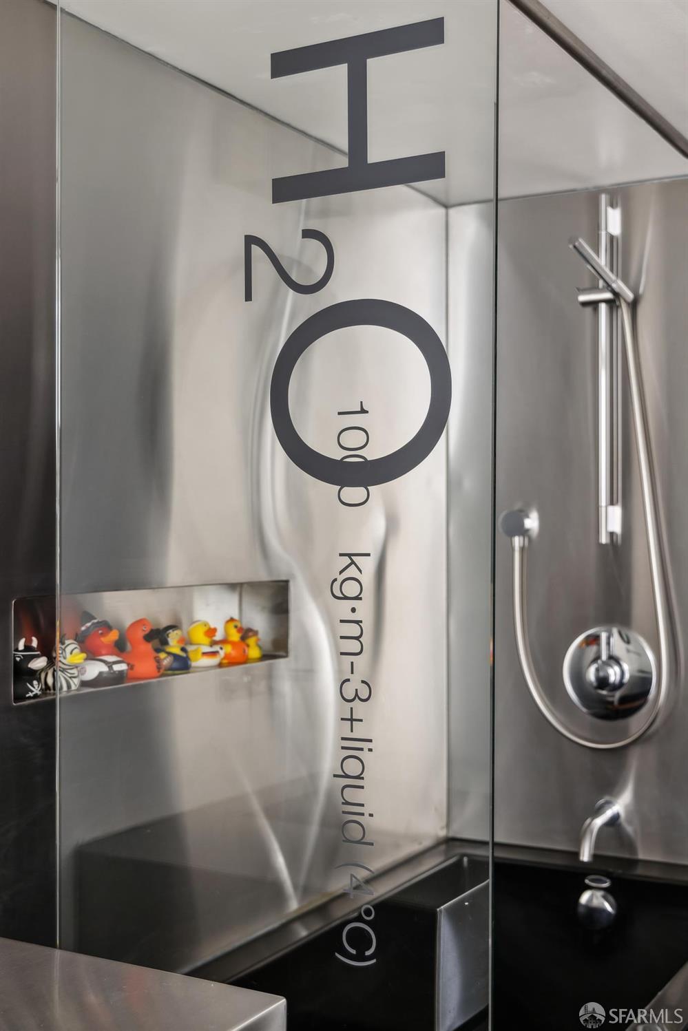 461 2nd Street, Unit 558T San Francisco, CA 94107 - Photo 32 of 37 a bathroom with a sink mirror and vanity