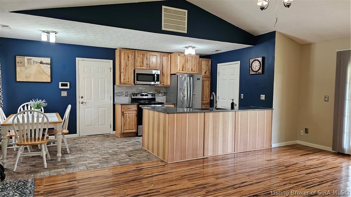 1508 High Meadow Road Jeffersonville, IN 47130 - Photo 7 of 31
