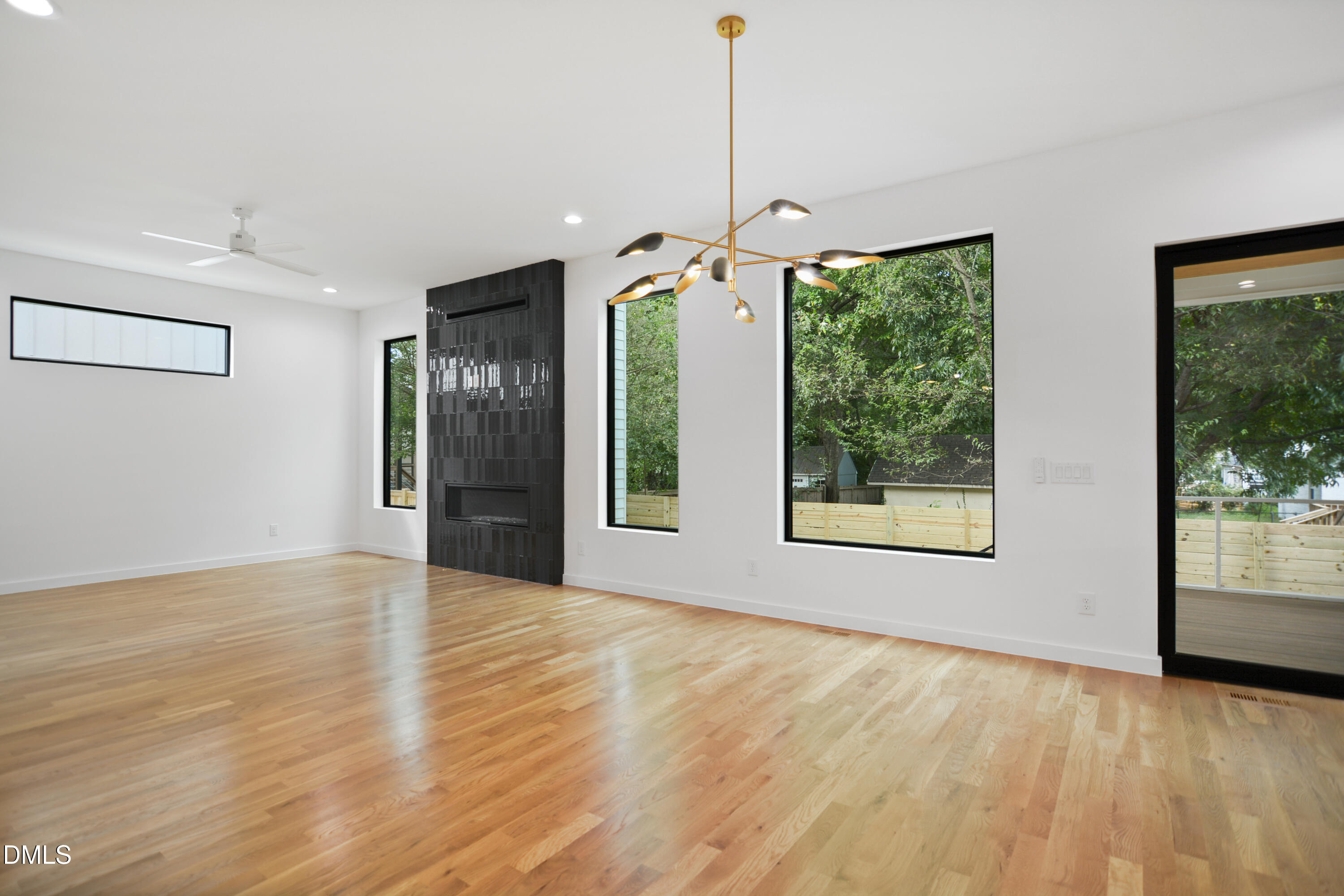709 North State Street Raleigh, NC 27604 - Photo 8 of 34 06