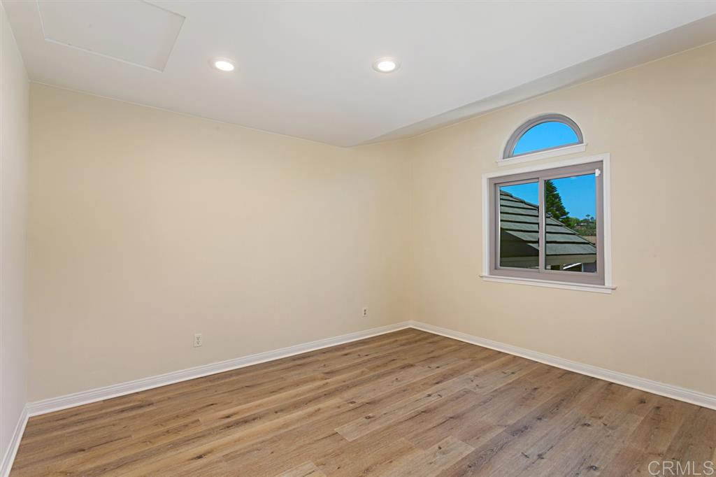 1575 Hawk View Drive Encinitas, CA 92024 - Photo 20 of 25
