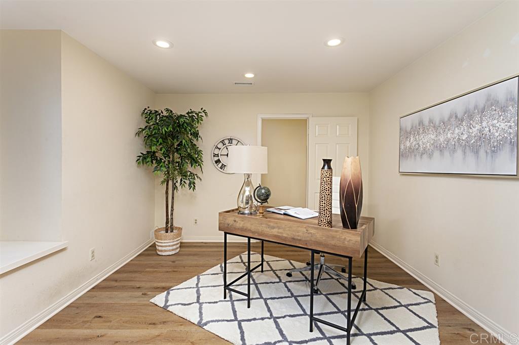 1575 Hawk View Drive Encinitas, CA 92024 - Photo 10 of 25