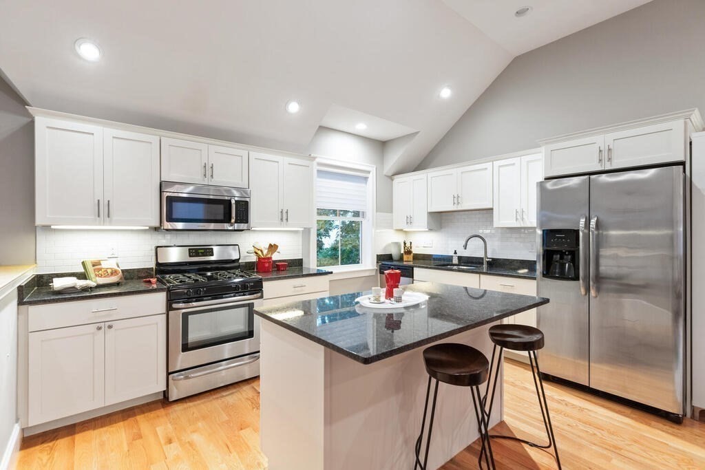 6 Peter Parley Road, Unit 3 Boston, MA 02130 - Photo 1 of 23