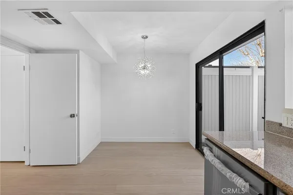 $595,000 | 9325 Sunland Park Drive, Unit 2, Sun Valley, CA 91352