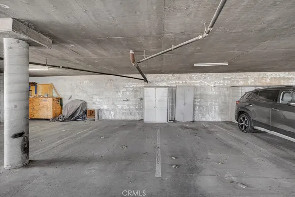 $595,000 | 9325 Sunland Park Drive, Unit 2, Sun Valley, CA 91352