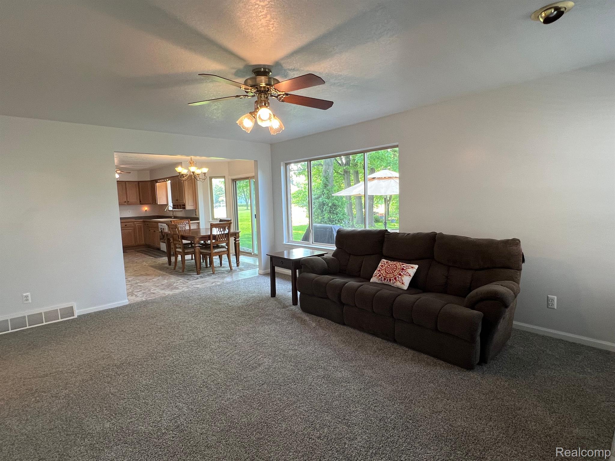 16697 Carter Road Trenton, MI 48183 - Photo 64 of 65 Gallery Image 64
