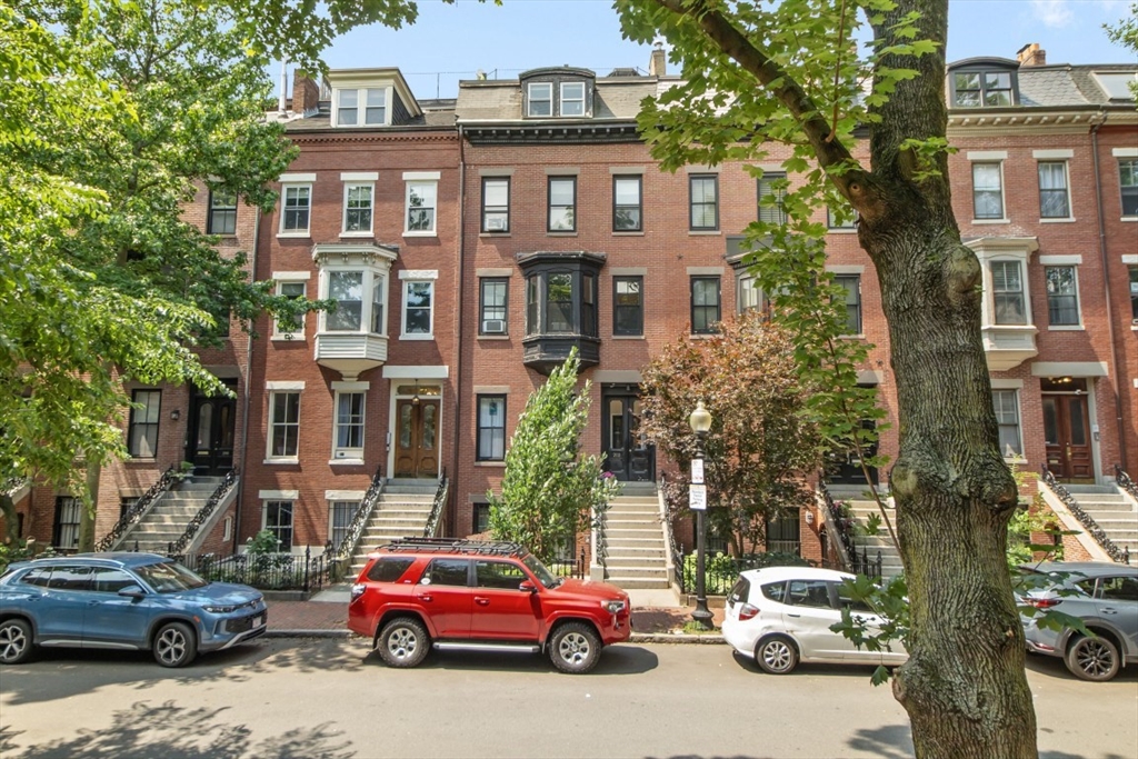 202 West Springfield Street, Unit 4 Boston, MA 02118 - Photo 12 of 13