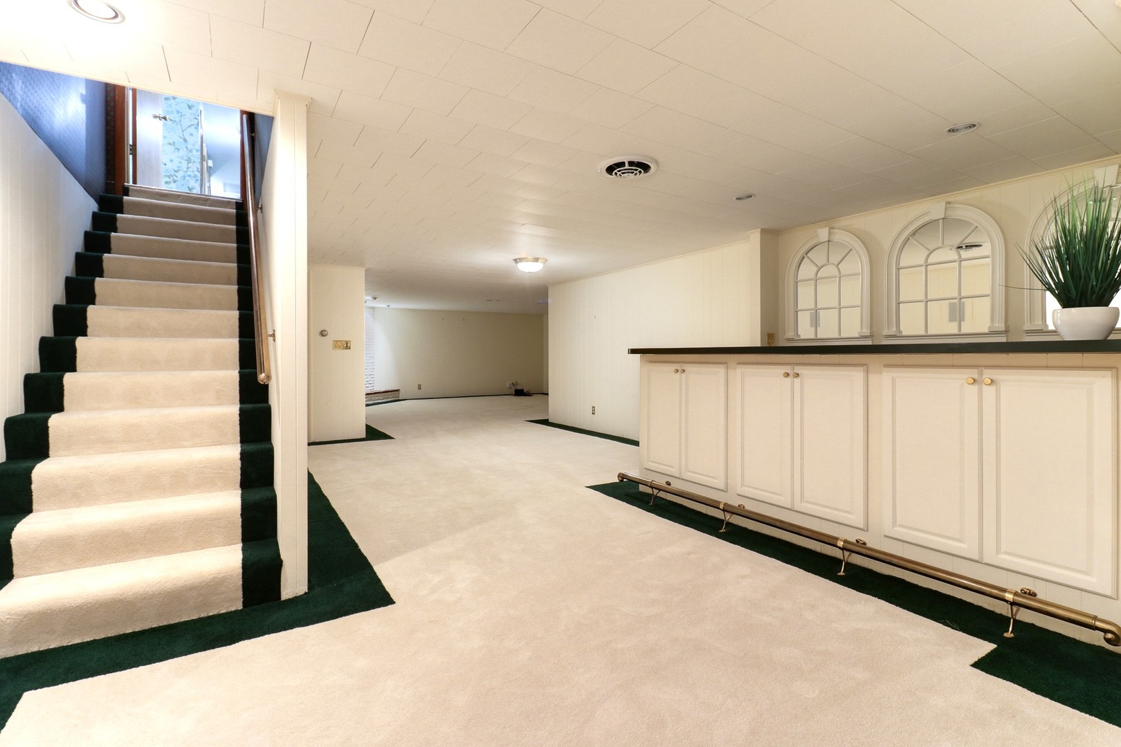 10 Kent Drive Normal, IL 61761 - Photo 44 of 73 a view of an entryway