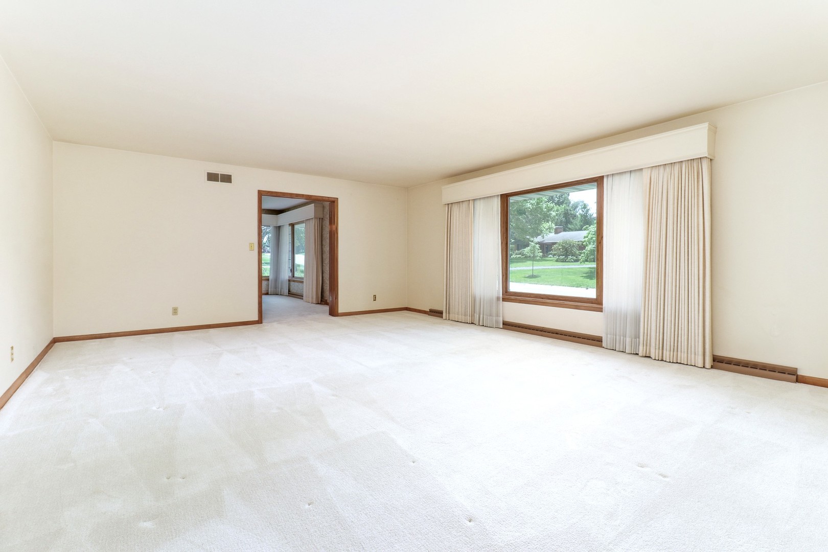 10 Kent Drive Normal, IL 61761 - Photo 6 of 73 an empty room with windows