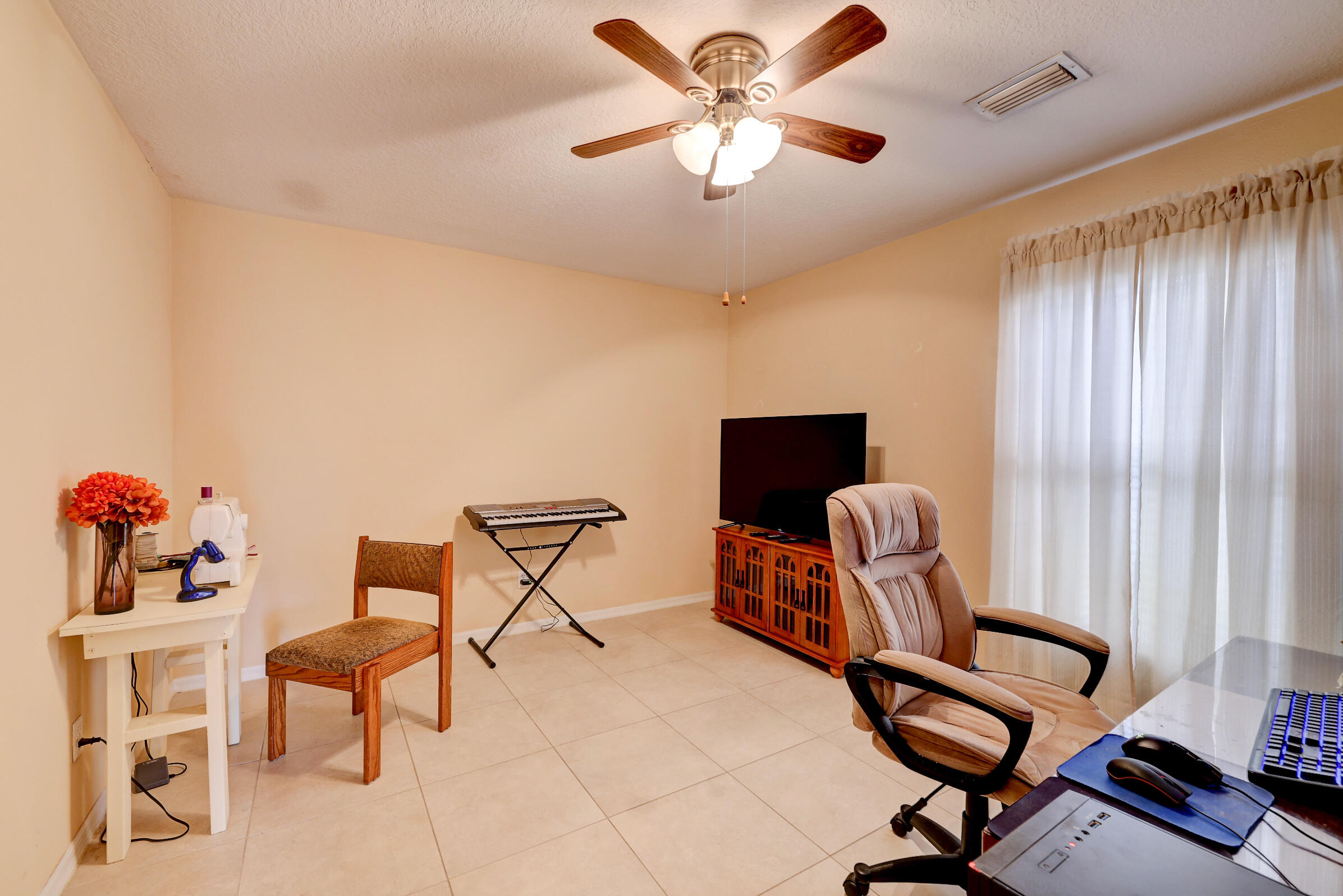 1001 Southwest Bay State Road Port St. Lucie, FL 34953 - Photo 26 of 35 26_632a9745_6_7_8_9