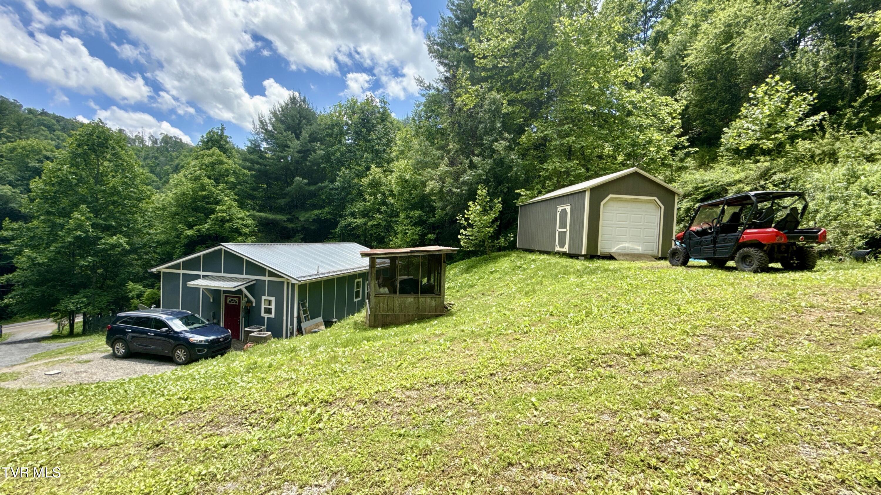 671 Antioch Road Mountain City, TN 37683 - Photo 28 of 41 PCKKE4107