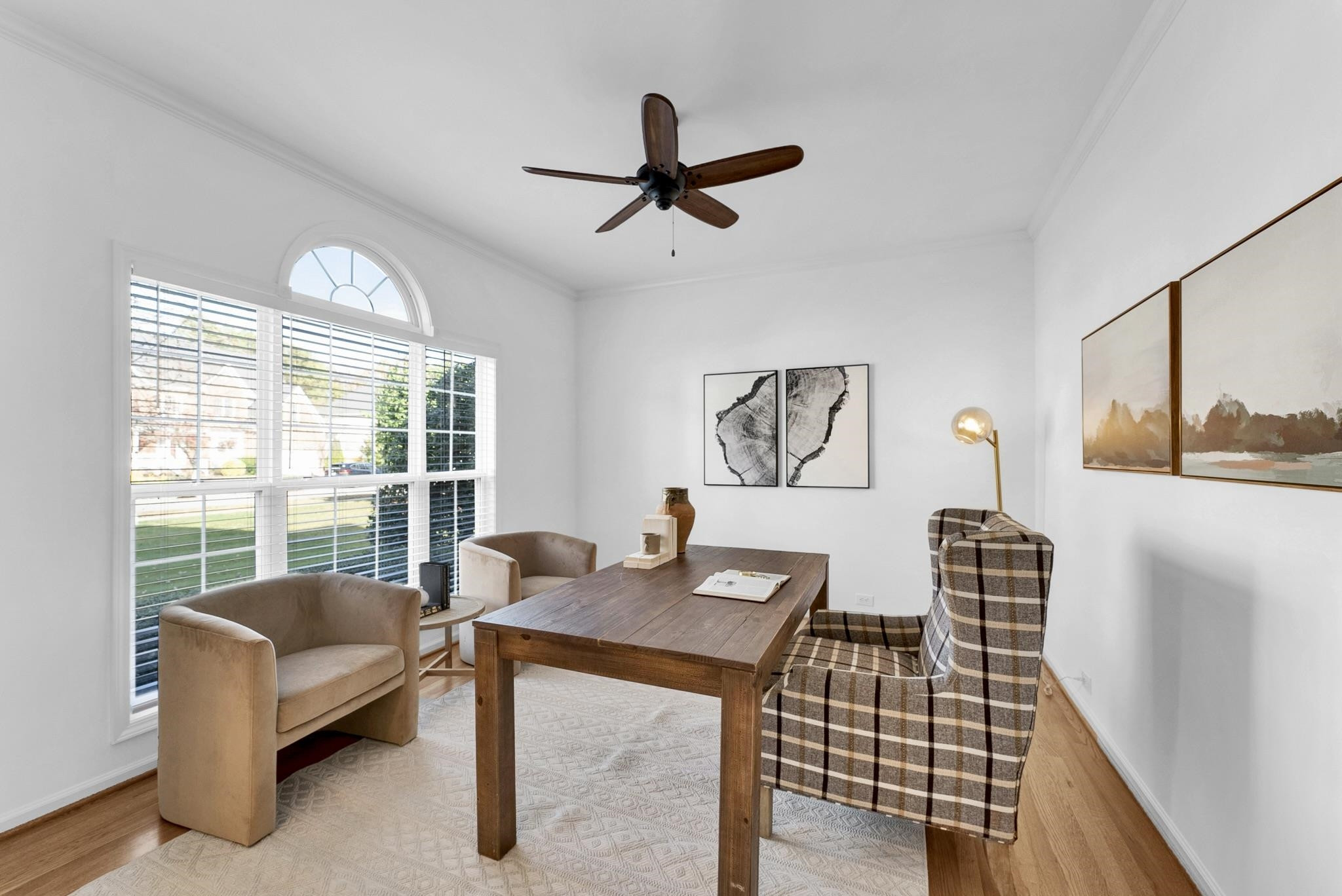 Large palladian window allows tons of light to enter! Office / Living Room