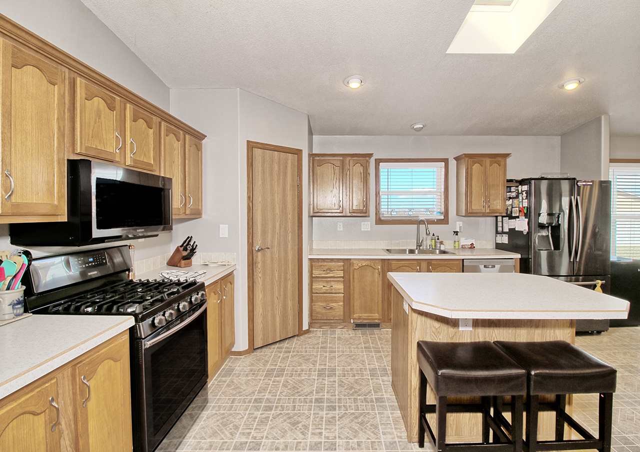 1057-19 19 1/2 Road Fruita, CO 81521 - Photo 8 of 37 Gallery Image 8