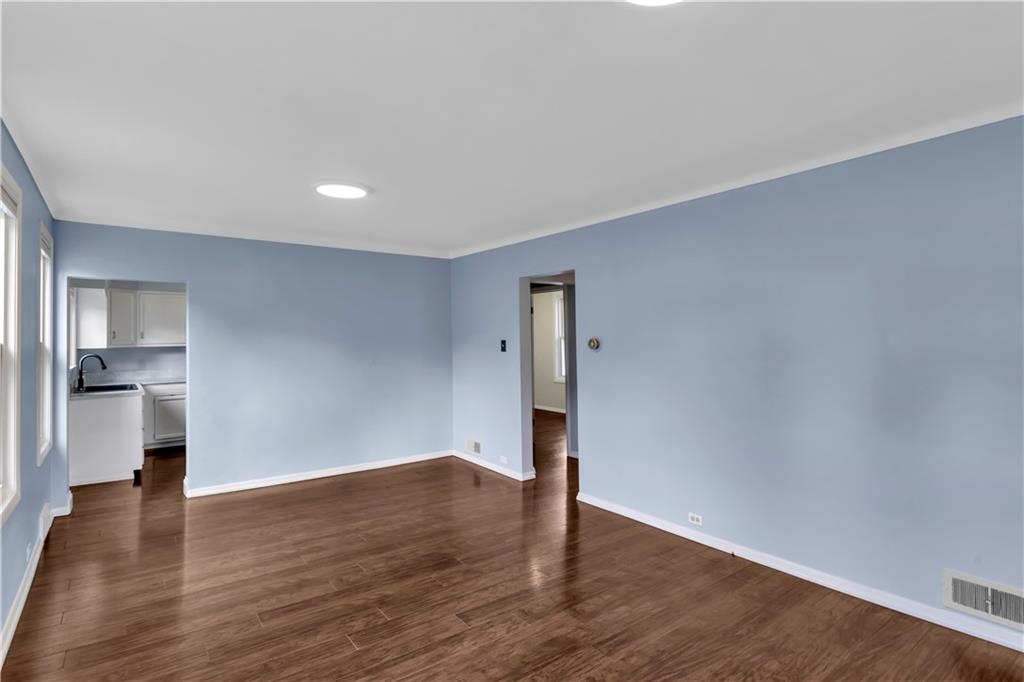 10149 Washington Avenue Irwin, PA 15642 - Photo 6 of 36