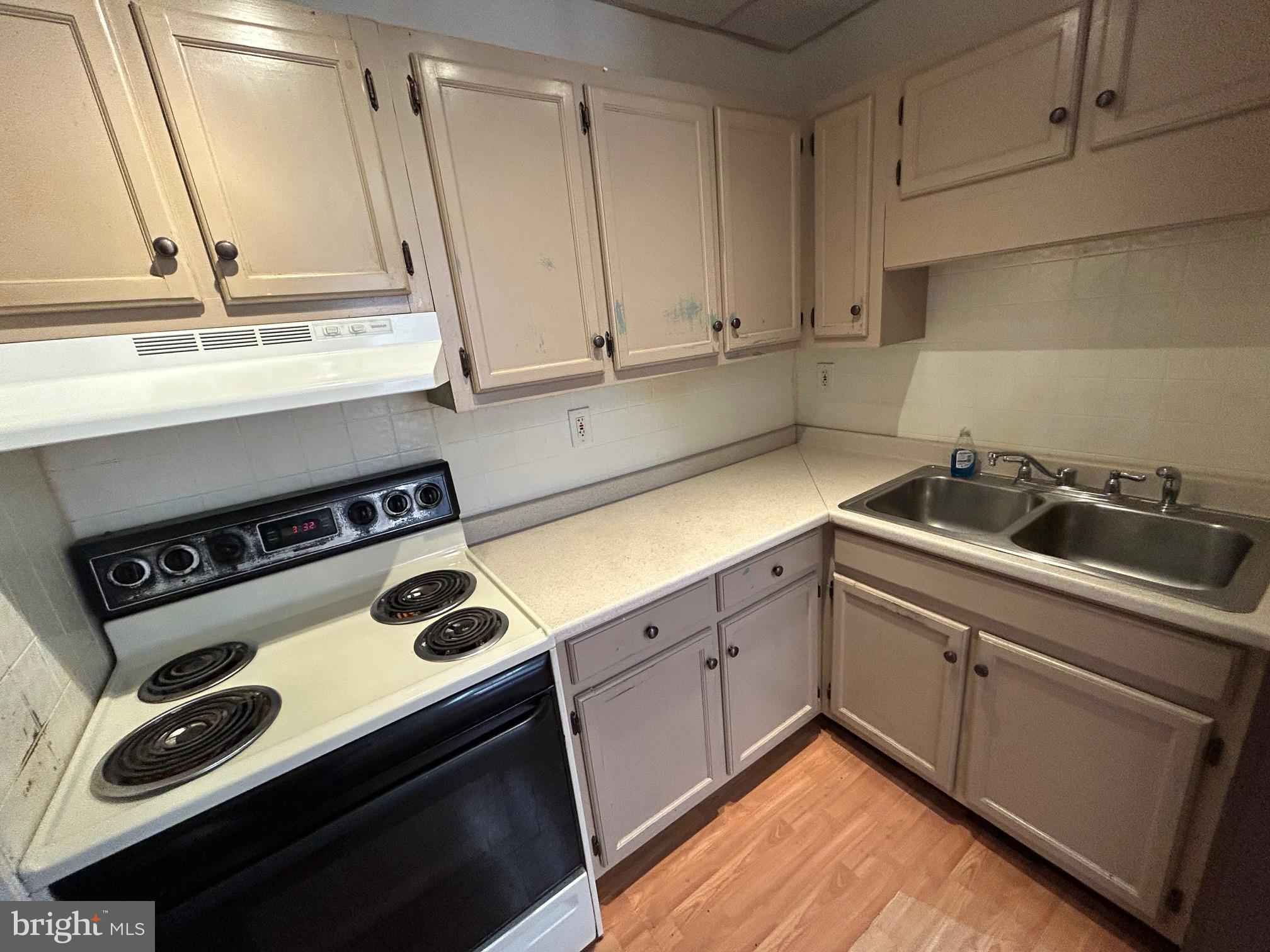 5 East Maple Street, Unit 1 Lebanon, PA 17046 - Photo 6 of 9