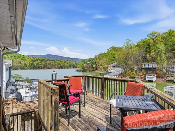 $765,000 | 102 Havnaers Point, Lake Lure, NC 28746