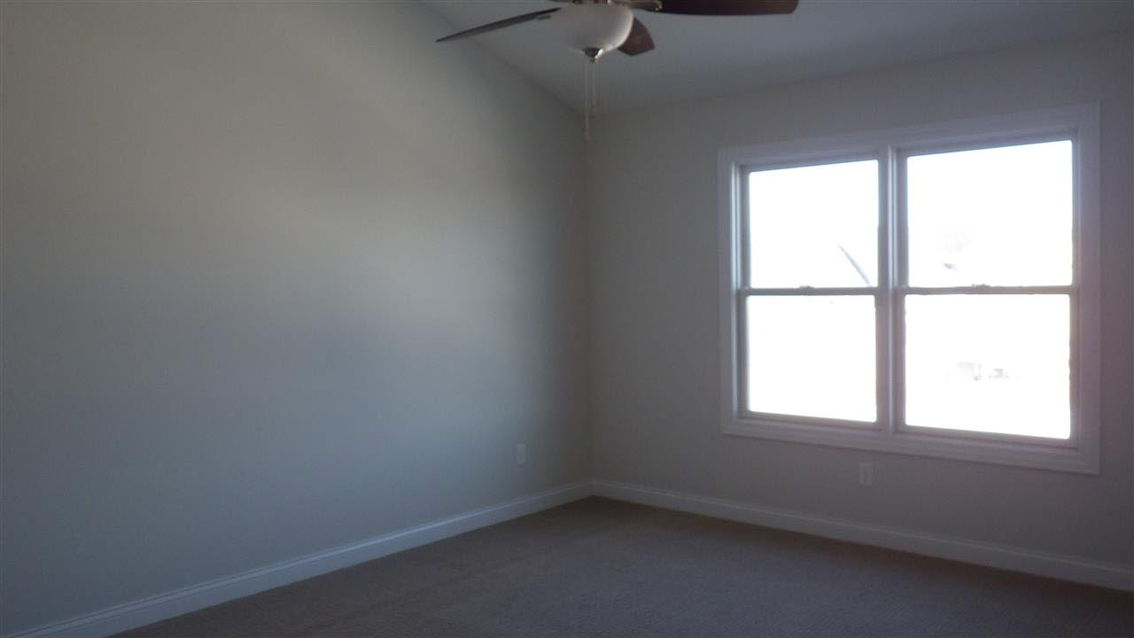 5705 Emily Road Bettendorf, IA 52722 - Photo 12 of 18 Gallery Image 12
