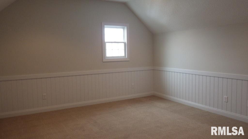 5705 Emily Road Bettendorf, IA 52722 - Photo 13 of 18 Gallery Image 13